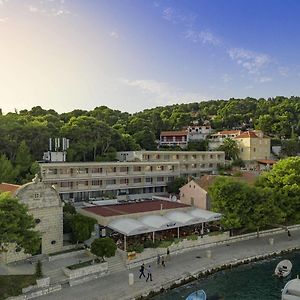 Delfin Hvar Hotel